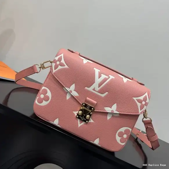 Aaa replica ru VUITTON MÉTIS LOUIS POCHETTE 0627